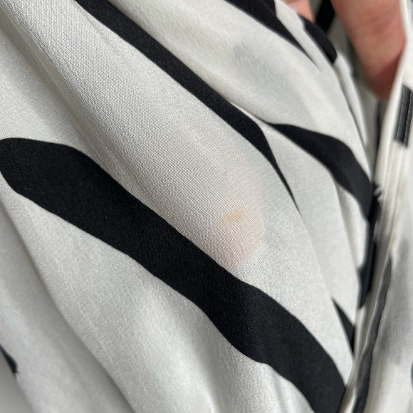 DVF | V-Neck Crossover Silk Dress Chatham Print 6 - Picture 3 of 5